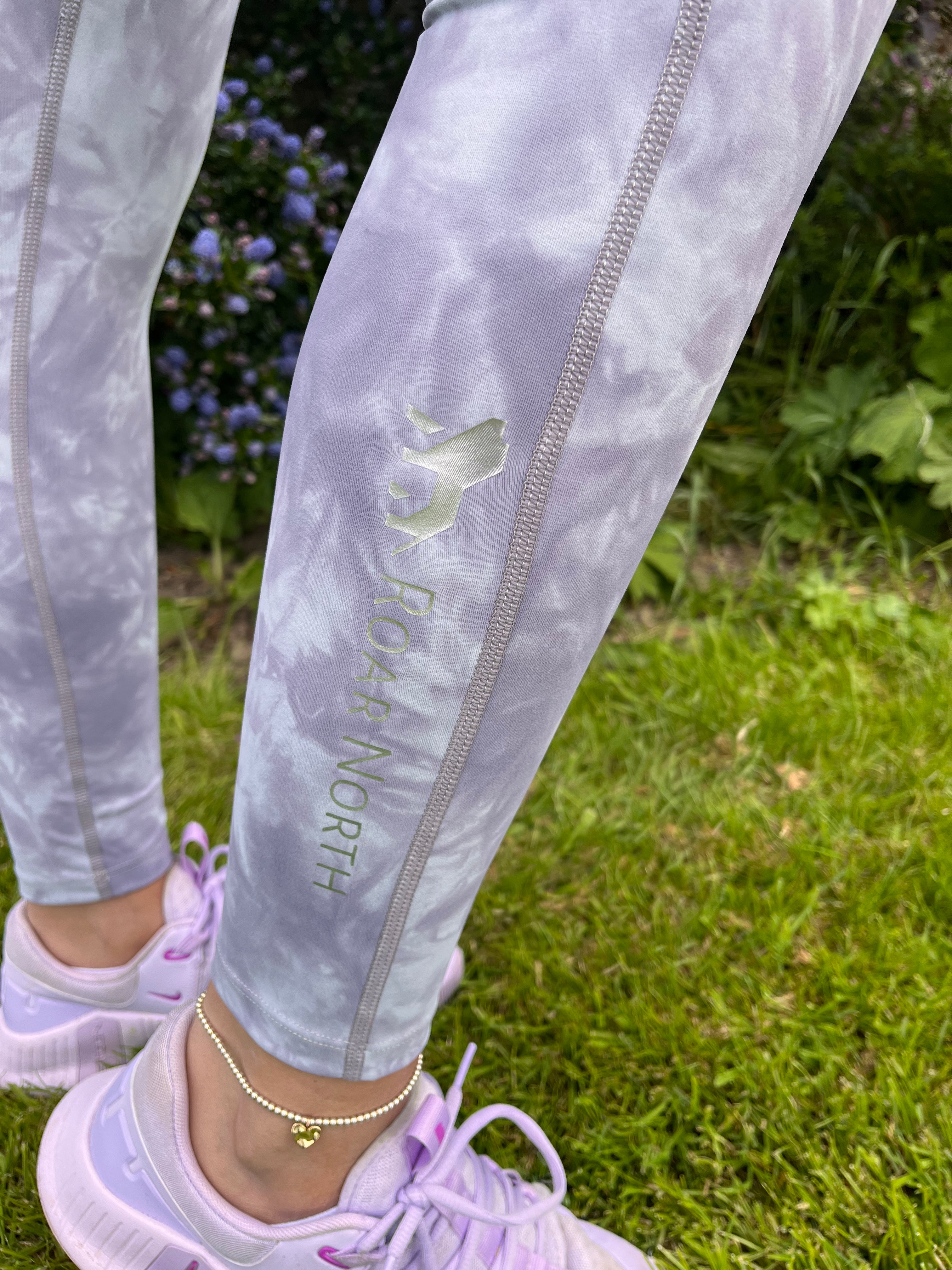 Purple tie dye leggings