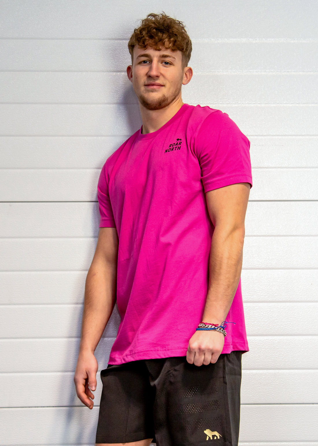 Pink unisex crew neck t-shirt