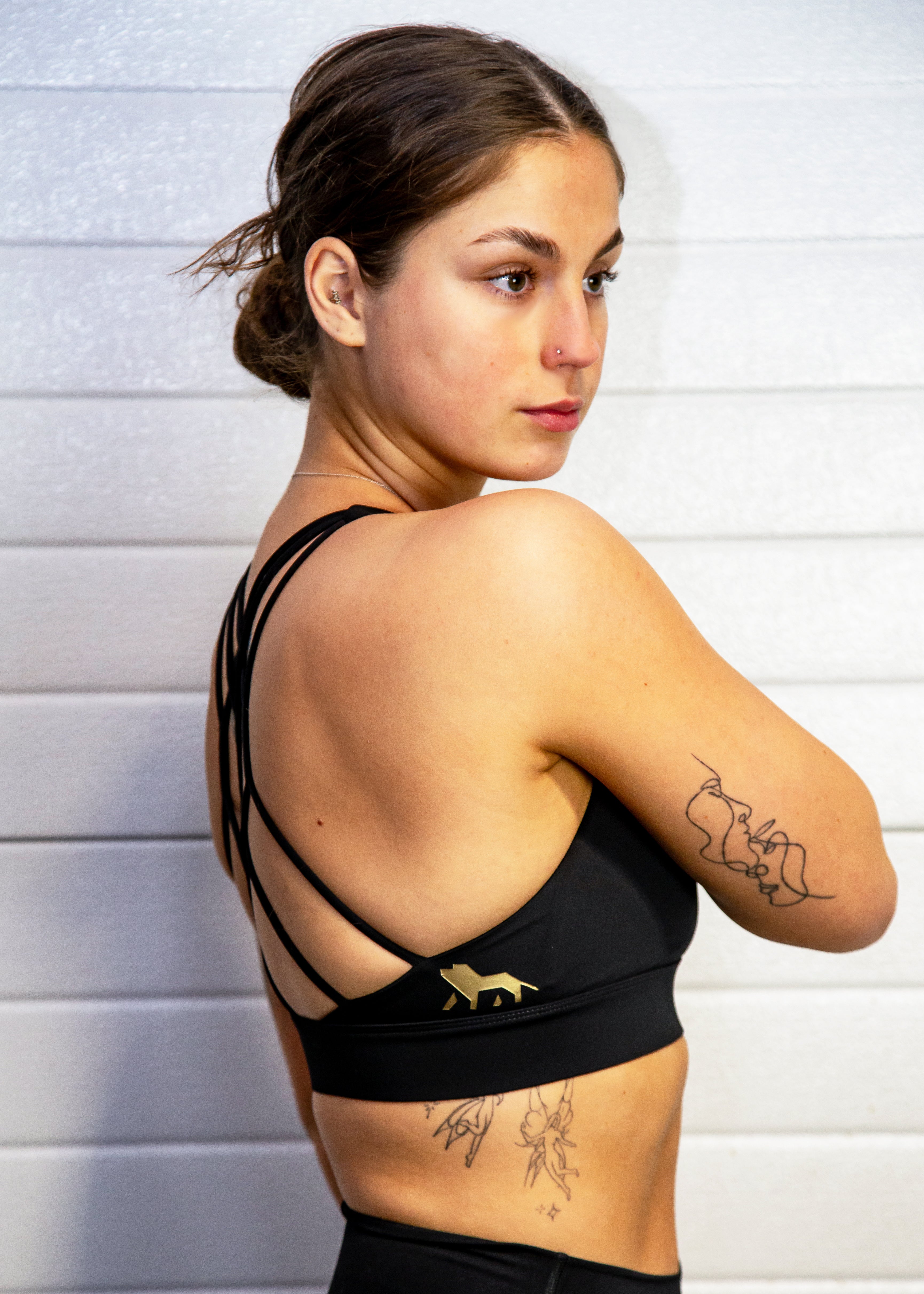 Black sports bra